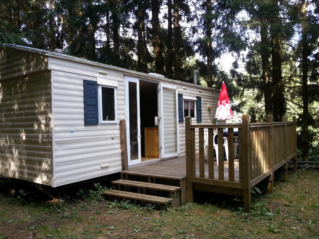 Hotel Camping De Flechat Orcival Exterior foto
