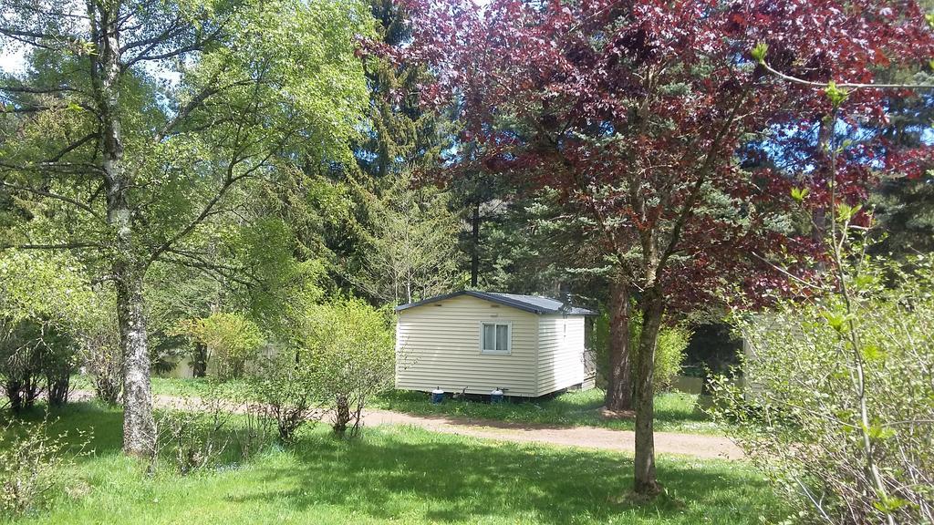 Hotel Camping De Flechat Orcival Exterior foto